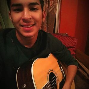 Meet your Posher, Josue